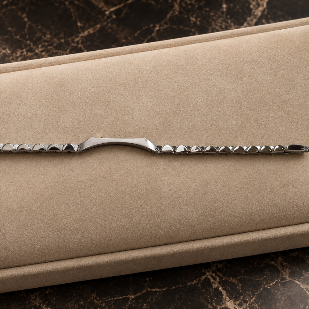 Rolex Men’s Luxury Stainless Steel Link Bracelet with Premium Clasp Design - Image 2